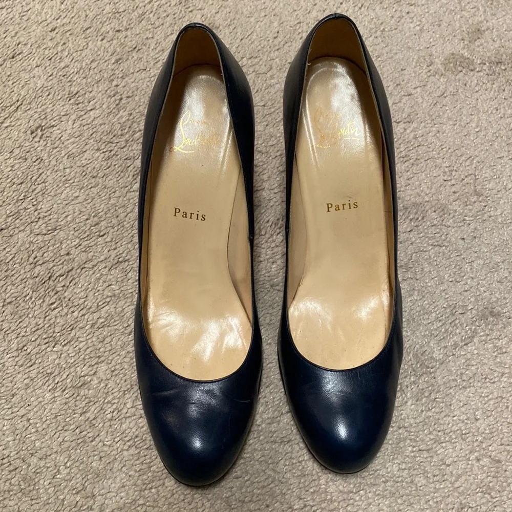 Christian Louboutin Round Toe Pumps - Picture 1 of 8